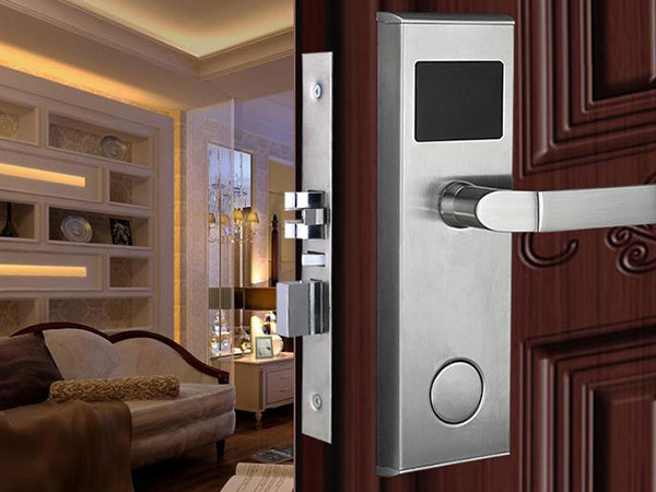 凤城24小时上门开锁公司