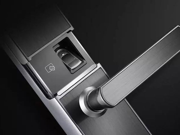 凤城24小时上门开锁公司